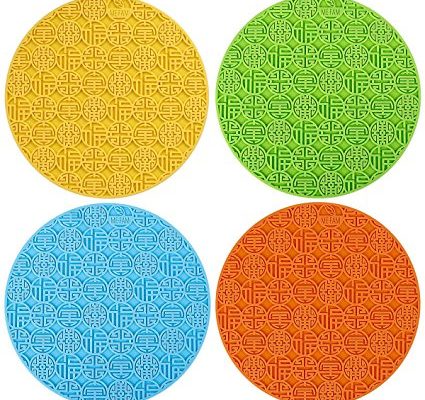 Me.Fam Traditional Chinese Style,trivet,placemat,pot Holder,jar Opener,spoon Rest and Garlic Peeler (Set of 4) Non Slip,flexible,durableheat Resistant Hot Pads (Orange+Green+Yellow+Blue) Review