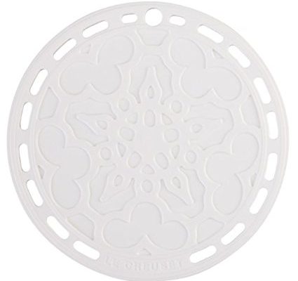 Le Creuset Silicone 8″ Round French Trivet, White Review