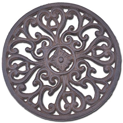 Decorative Round Cast Iron Trivet Ornate Heart Design 7