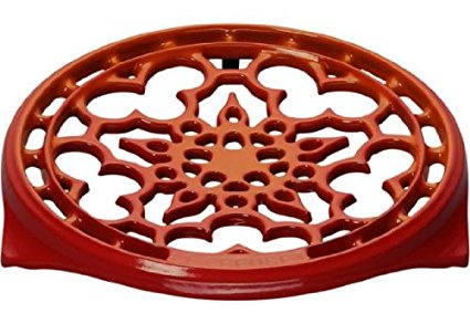 Le Creuset Enameled Cast-Iron 9-Inch Deluxe Round Trivet, Flame Review