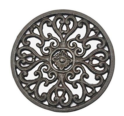 PER-HOME Round Vintage Pattern – 6.72 ” 6.72 ” Cast Iron Trivet With Rubber Pegs/Feet for Kitchen Counter Or Dining Table Review